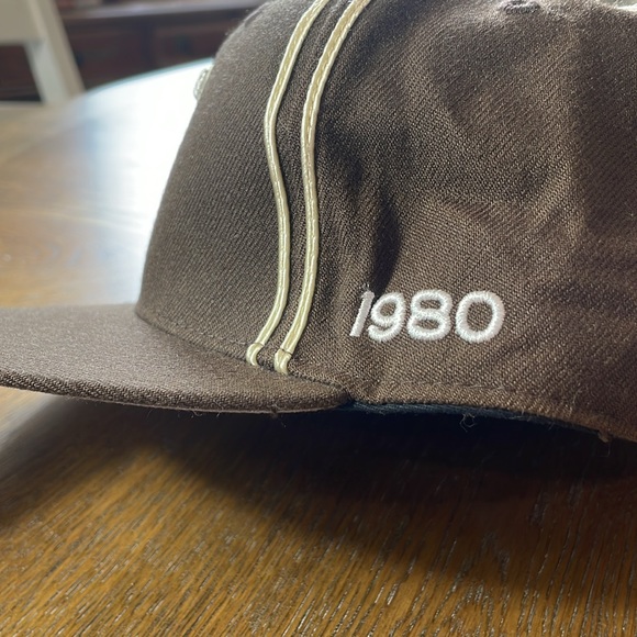 Five Four fitted Cap. - Picture 8 of 8